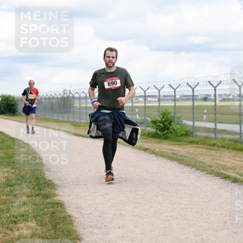 14.09.2025 - Airport Race Dr. Thomas Lammeyer http://msf.ph/oto/8881684 14.09.2025 12:33:44 Laufen 4214, 690 meine-sportfotos.de