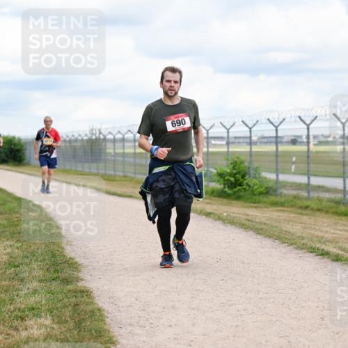 14.09.2025 - Airport Race Dr. Thomas Lammeyer http://msf.ph/oto/8881688 14.09.2025 12:33:44 Laufen 690 meine-sportfotos.de