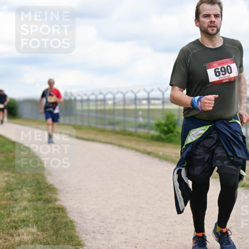 14.09.2025 - Airport Race Dr. Thomas Lammeyer http://msf.ph/oto/8881704 14.09.2025 12:33:45 Laufen 690 meine-sportfotos.de