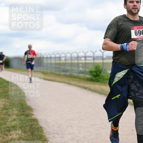 14.09.2025 - Airport Race Dr. Thomas Lammeyer http://msf.ph/oto/8881705 14.09.2025 12:33:46 Laufen 690 meine-sportfotos.de
