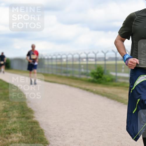 14.09.2025 - Airport Race Dr. Thomas Lammeyer http://msf.ph/oto/8881707 14.09.2025 12:33:46 Laufen 690 meine-sportfotos.de