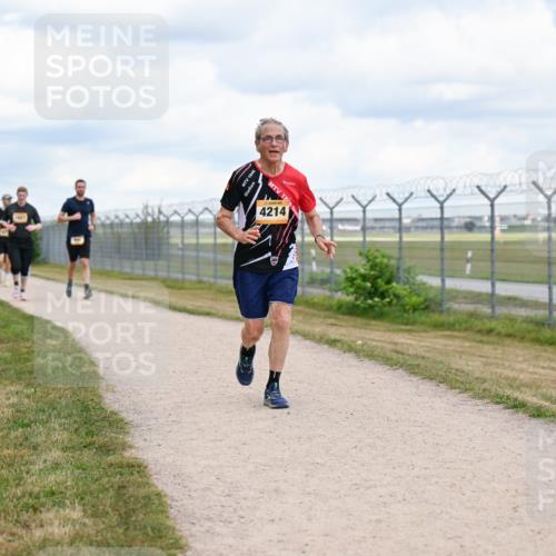 14.09.2025 - Airport Race Dr. Thomas Lammeyer http://msf.ph/oto/8881712 14.09.2025 12:33:50 Laufen 1846, 4214 meine-sportfotos.de
