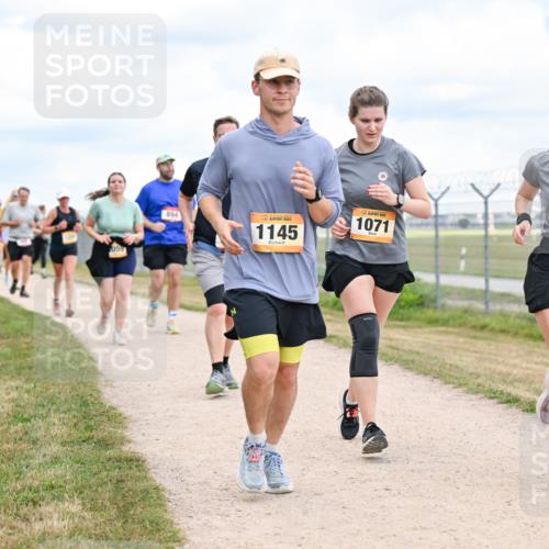 14.09.2025 - Airport Race Dr. Thomas Lammeyer http://msf.ph/oto/8881827 14.09.2025 12:34:05 Laufen 059, 854, 1145, 1071, 1963 meine-sportfotos.de