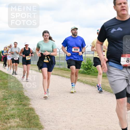 14.09.2025 - Airport Race Dr. Thomas Lammeyer http://msf.ph/oto/8881847 14.09.2025 12:34:07 Laufen 1256, 05, 894, 87 meine-sportfotos.de