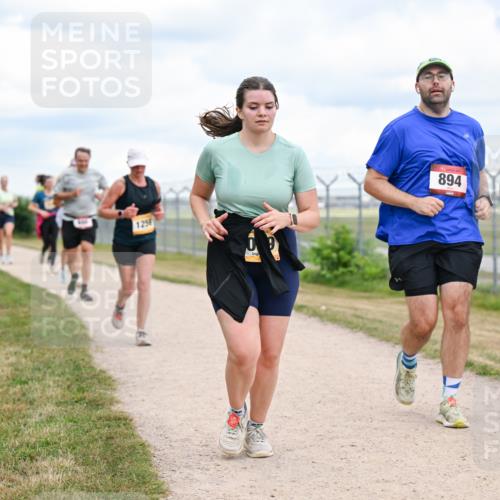14.09.2025 - Airport Race Dr. Thomas Lammeyer http://msf.ph/oto/8881861 14.09.2025 12:34:09 Laufen 125, 09, 894, 13 meine-sportfotos.de