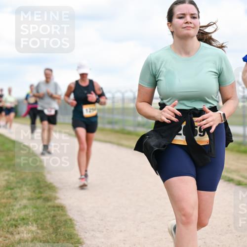 14.09.2025 - Airport Race Dr. Thomas Lammeyer http://msf.ph/oto/8881869 14.09.2025 12:34:10 Laufen 12, 894 meine-sportfotos.de