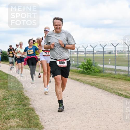 14.09.2025 - Airport Race Dr. Thomas Lammeyer http://msf.ph/oto/8881894 14.09.2025 12:34:13 Laufen 1616, 772, 680 meine-sportfotos.de