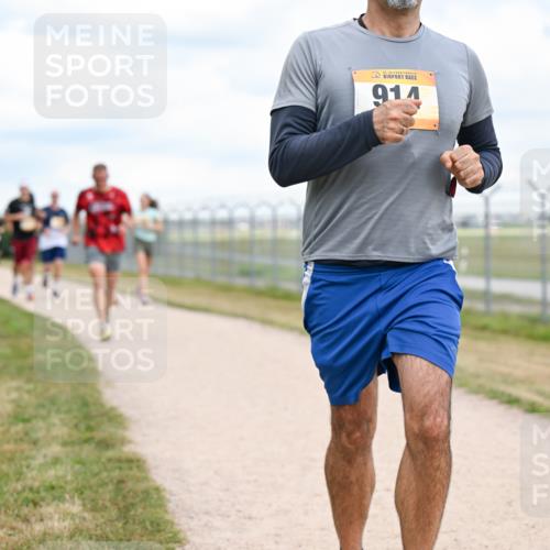 14.09.2025 - Airport Race Dr. Thomas Lammeyer http://msf.ph/oto/8881985 14.09.2025 12:34:23 Laufen 914 meine-sportfotos.de