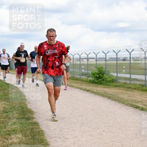 14.09.2025 - Airport Race Dr. Thomas Lammeyer http://msf.ph/oto/8881991 14.09.2025 12:34:26 Laufen 1778 meine-sportfotos.de