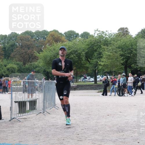 14.09.2025 - Stadtparktriathlon Strokosch-Dieckow http://msf.ph/oto/8882047 14.09.2025 09:41:05 Ziel 355 meine-sportfotos.de