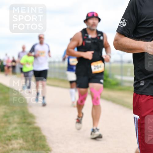 14.09.2025 - Airport Race Dr. Thomas Lammeyer http://msf.ph/oto/8882058 14.09.2025 12:34:32 Laufen 27, 42, 1778, 00 meine-sportfotos.de