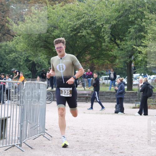 14.09.2025 - Stadtparktriathlon Strokosch-Dieckow http://msf.ph/oto/8882092 14.09.2025 09:42:15 Ziel 335 meine-sportfotos.de