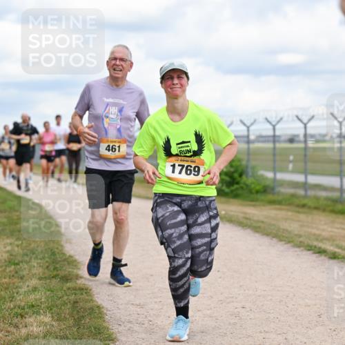 14.09.2025 - Airport Race Dr. Thomas Lammeyer http://msf.ph/oto/8882110 14.09.2025 12:34:36 Laufen 461, 1769 meine-sportfotos.de