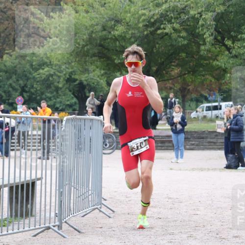 14.09.2025 - Stadtparktriathlon Strokosch-Dieckow http://msf.ph/oto/8882112 14.09.2025 09:43:25 Ziel 307, 310, 351 meine-sportfotos.de