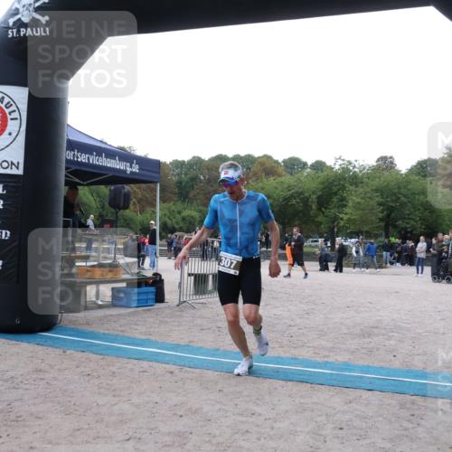 14.09.2025 - Stadtparktriathlon Strokosch-Dieckow http://msf.ph/oto/8882141 14.09.2025 09:43:30 Ziel 307, 310, 351 meine-sportfotos.de