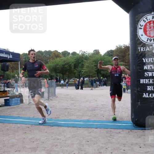 14.09.2025 - Stadtparktriathlon Strokosch-Dieckow http://msf.ph/oto/8882185 14.09.2025 09:44:14 Ziel 324, 334, 363 meine-sportfotos.de