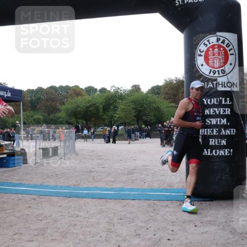 14.09.2025 - Stadtparktriathlon Strokosch-Dieckow http://msf.ph/oto/8882188 14.09.2025 09:44:14 Ziel 324, 334, 363 meine-sportfotos.de