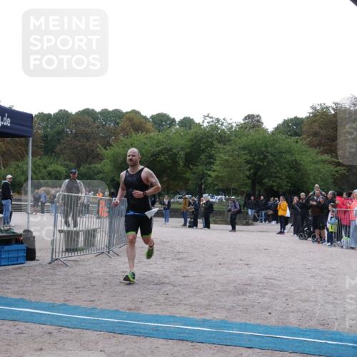 14.09.2025 - Stadtparktriathlon Strokosch-Dieckow http://msf.ph/oto/8882234 14.09.2025 09:44:53 Ziel 368 meine-sportfotos.de