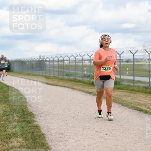 14.09.2025 - Airport Race Dr. Thomas Lammeyer http://msf.ph/oto/8882255 14.09.2025 12:34:47 Laufen 1235 meine-sportfotos.de