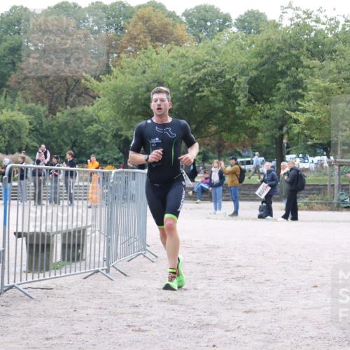 14.09.2025 - Stadtparktriathlon Strokosch-Dieckow http://msf.ph/oto/8882263 14.09.2025 09:45:54 Ziel 366 meine-sportfotos.de