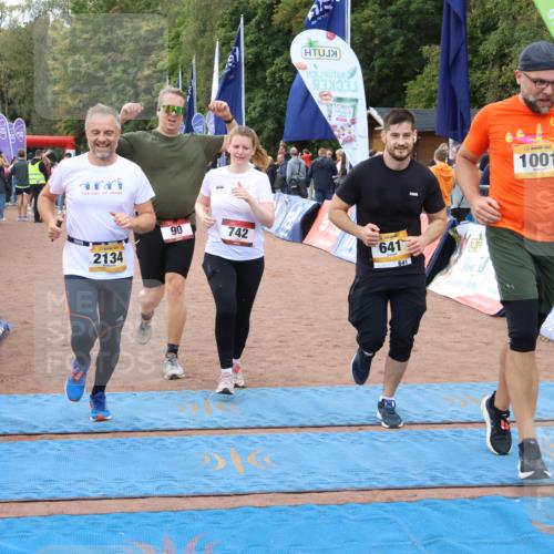 14.09.2025 - Airport Race Strokosch-Dieckow http://msf.ph/oto/8882265 14.09.2025 12:44:04 Ziel 90, 641, 742, 942, 1001, 1031, 1219, 1287, 1730, 1900, 2134 meine-sportfotos.de