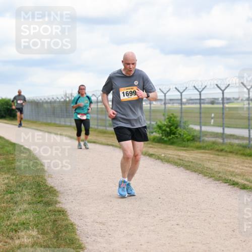 14.09.2025 - Airport Race Dr. Thomas Lammeyer http://msf.ph/oto/8882282 14.09.2025 12:34:55 Laufen 1699 meine-sportfotos.de