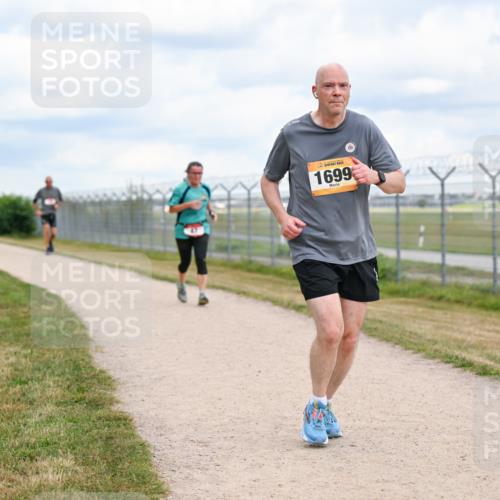 14.09.2025 - Airport Race Dr. Thomas Lammeyer http://msf.ph/oto/8882296 14.09.2025 12:34:56 Laufen 1699 meine-sportfotos.de