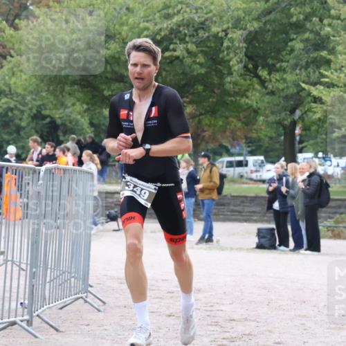 14.09.2025 - Stadtparktriathlon Strokosch-Dieckow http://msf.ph/oto/8882338 14.09.2025 09:47:12 Ziel 347, 349, 353 meine-sportfotos.de