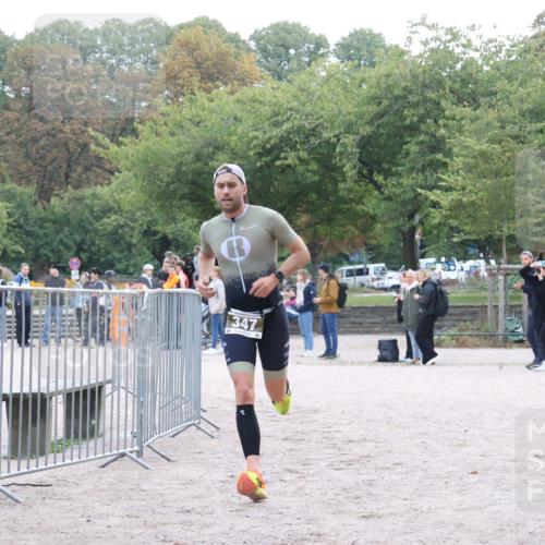 14.09.2025 - Stadtparktriathlon Strokosch-Dieckow http://msf.ph/oto/8882359 14.09.2025 09:47:18 Ziel 347, 349 meine-sportfotos.de