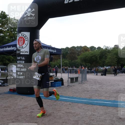 14.09.2025 - Stadtparktriathlon Strokosch-Dieckow http://msf.ph/oto/8882370 14.09.2025 09:47:19 Ziel 347, 349 meine-sportfotos.de
