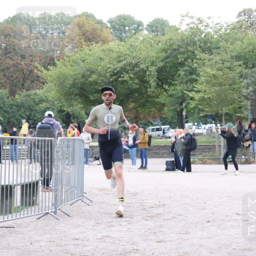 14.09.2025 - Stadtparktriathlon Strokosch-Dieckow http://msf.ph/oto/8882390 14.09.2025 09:47:32 Ziel 339, 354 meine-sportfotos.de