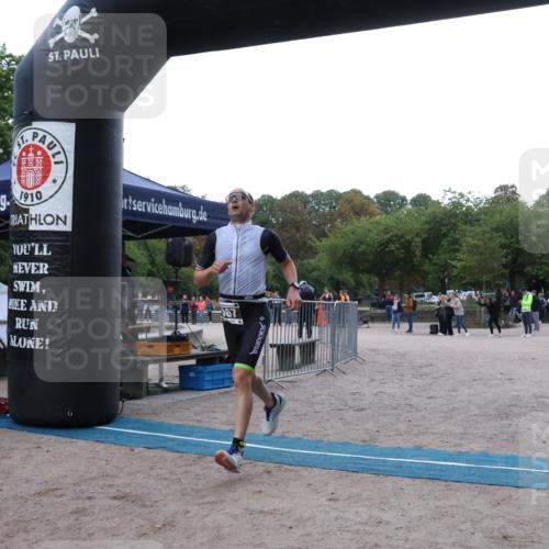 14.09.2025 - Stadtparktriathlon Strokosch-Dieckow http://msf.ph/oto/8882443 14.09.2025 09:48:07 Ziel 328, 342, 367 meine-sportfotos.de