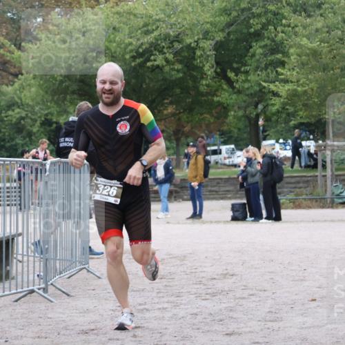 14.09.2025 - Stadtparktriathlon Strokosch-Dieckow http://msf.ph/oto/8882495 14.09.2025 09:48:48 Ziel 326 meine-sportfotos.de