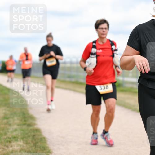 14.09.2025 - Airport Race Dr. Thomas Lammeyer http://msf.ph/oto/8882497 14.09.2025 12:35:29 Laufen 338, 990 meine-sportfotos.de