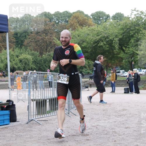14.09.2025 - Stadtparktriathlon Strokosch-Dieckow http://msf.ph/oto/8882499 14.09.2025 09:48:49 Ziel 326 meine-sportfotos.de