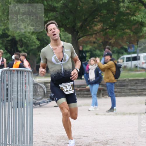 14.09.2025 - Stadtparktriathlon Strokosch-Dieckow http://msf.ph/oto/8882520 14.09.2025 09:49:11 Ziel 318, 340 meine-sportfotos.de