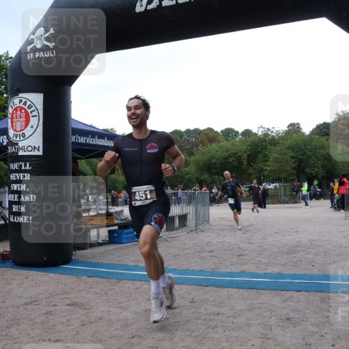 14.09.2025 - Stadtparktriathlon Strokosch-Dieckow http://msf.ph/oto/8882548 14.09.2025 09:49:21 Ziel 362, 451 meine-sportfotos.de