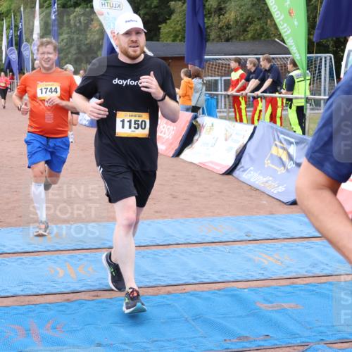 14.09.2025 - Airport Race Strokosch-Dieckow http://msf.ph/oto/8882563 14.09.2025 12:44:26 Ziel 152, 238, 948, 949, 1150, 1383, 1469, 1562, 1624, 1741, 1744 meine-sportfotos.de