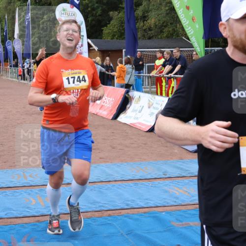 14.09.2025 - Airport Race Strokosch-Dieckow http://msf.ph/oto/8882592 14.09.2025 12:44:27 Ziel 152, 948, 949, 1150, 1223, 1383, 1469, 1624, 1744 meine-sportfotos.de