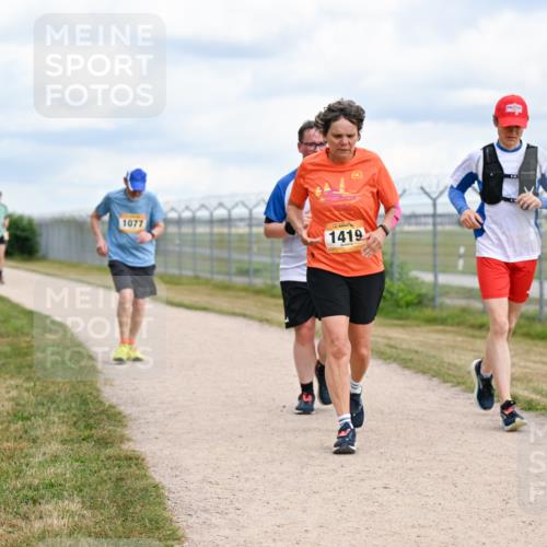 14.09.2025 - Airport Race Dr. Thomas Lammeyer http://msf.ph/oto/8882612 14.09.2025 12:35:38 Laufen 1077, 1419 meine-sportfotos.de