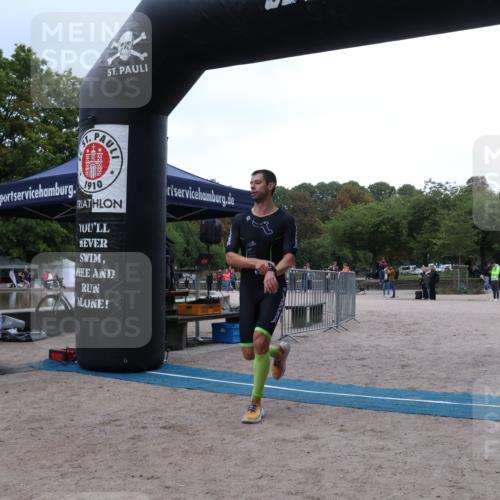 14.09.2025 - Stadtparktriathlon Strokosch-Dieckow http://msf.ph/oto/8882614 14.09.2025 09:50:02 Ziel 365 meine-sportfotos.de