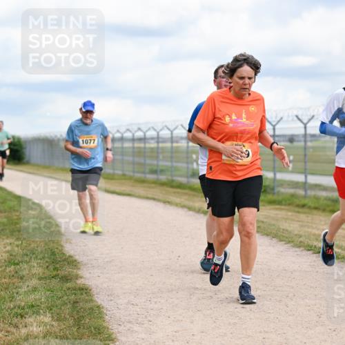 14.09.2025 - Airport Race Dr. Thomas Lammeyer http://msf.ph/oto/8882620 14.09.2025 12:35:38 Laufen 1077 meine-sportfotos.de