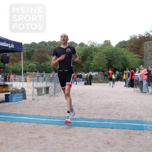 14.09.2025 - Stadtparktriathlon Strokosch-Dieckow http://msf.ph/oto/8882621 14.09.2025 09:50:11 Ziel 372 meine-sportfotos.de