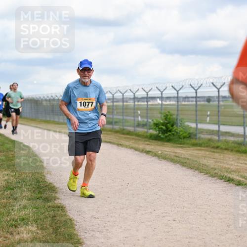 14.09.2025 - Airport Race Dr. Thomas Lammeyer http://msf.ph/oto/8882641 14.09.2025 12:35:40 Laufen 1077, 14 meine-sportfotos.de
