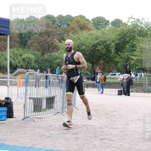 14.09.2025 - Stadtparktriathlon Strokosch-Dieckow http://msf.ph/oto/8882678 14.09.2025 09:50:56 Ziel 357, 369, 376 meine-sportfotos.de