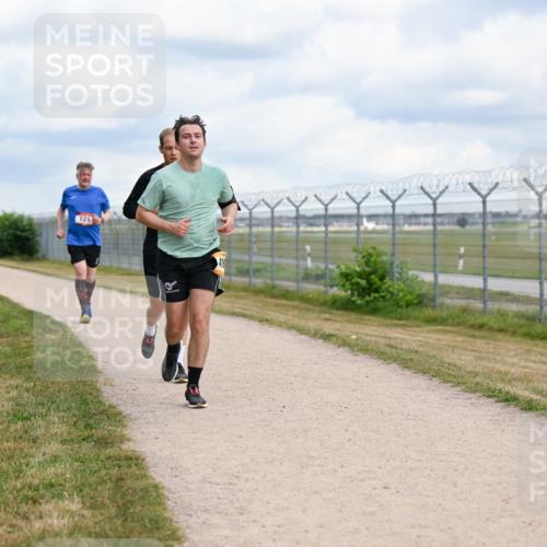 14.09.2025 - Airport Race Dr. Thomas Lammeyer http://msf.ph/oto/8882679 14.09.2025 12:35:45 Laufen 121 meine-sportfotos.de