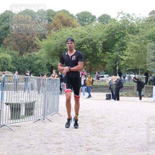 14.09.2025 - Stadtparktriathlon Strokosch-Dieckow http://msf.ph/oto/8882692 14.09.2025 09:51:00 Ziel 336, 369, 376, 378 meine-sportfotos.de