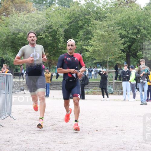 14.09.2025 - Stadtparktriathlon Strokosch-Dieckow http://msf.ph/oto/8882709 14.09.2025 09:51:04 Ziel 313, 336, 376, 378 meine-sportfotos.de