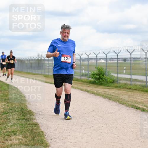 14.09.2025 - Airport Race Dr. Thomas Lammeyer http://msf.ph/oto/8882740 14.09.2025 12:35:50 Laufen 121 meine-sportfotos.de
