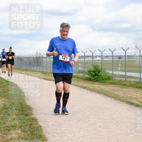 14.09.2025 - Airport Race Dr. Thomas Lammeyer http://msf.ph/oto/8882743 14.09.2025 12:35:50 Laufen 121 meine-sportfotos.de